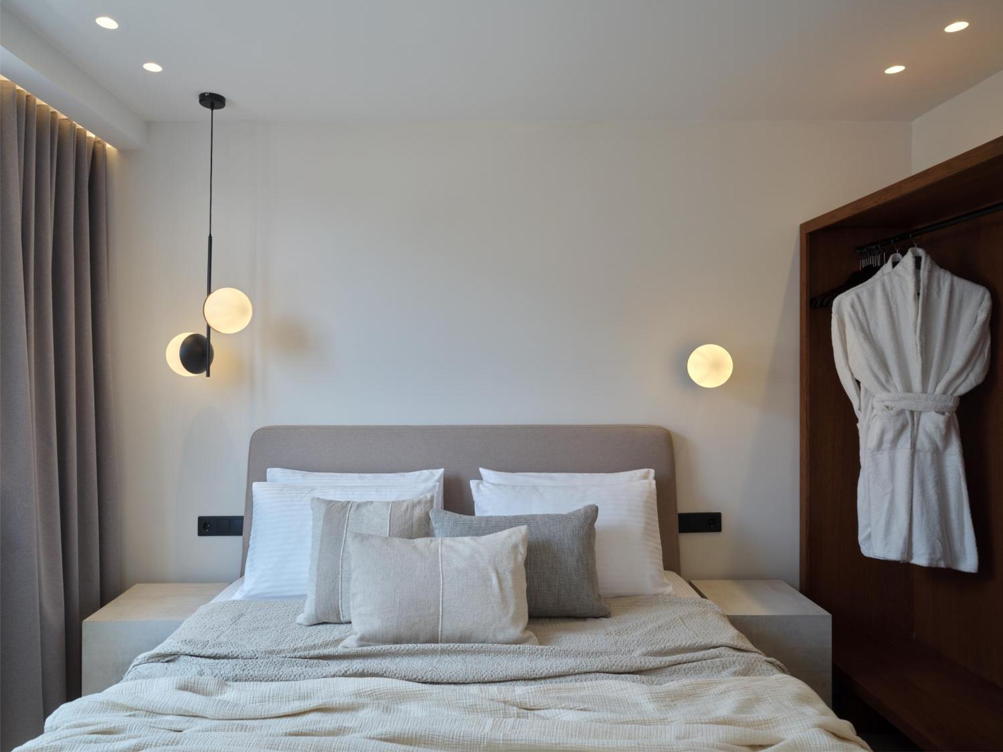 Haya Athens Loftie Suites Exterior photo